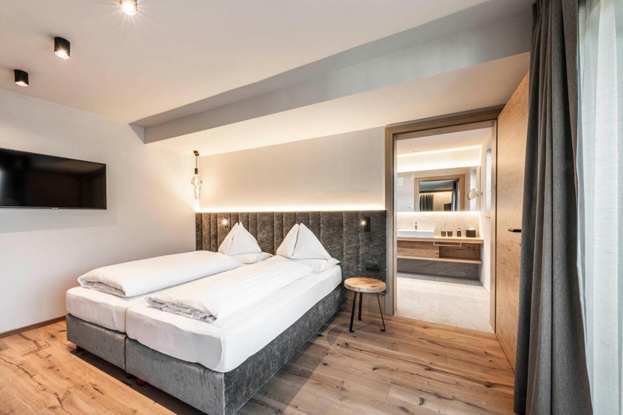 Hotel Olympia Бруніко Екстер'єр фото